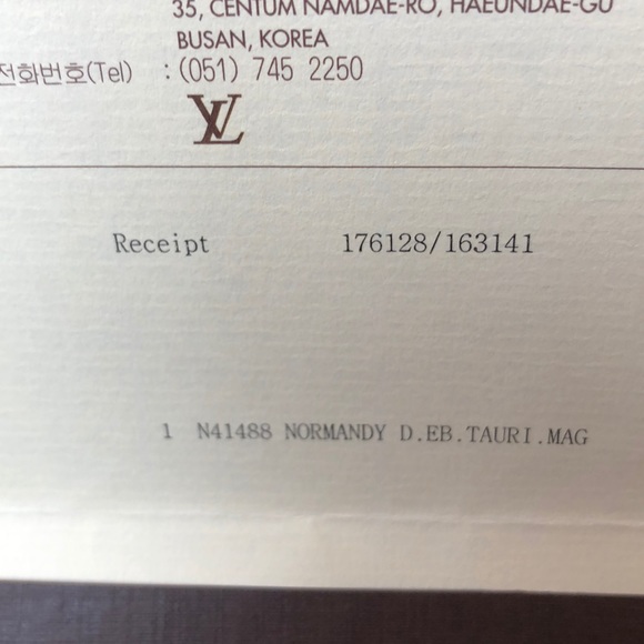 ❌ SOLD❌ Authentic Louis Vuitton Normandy tote bag - Picture 5 of 16